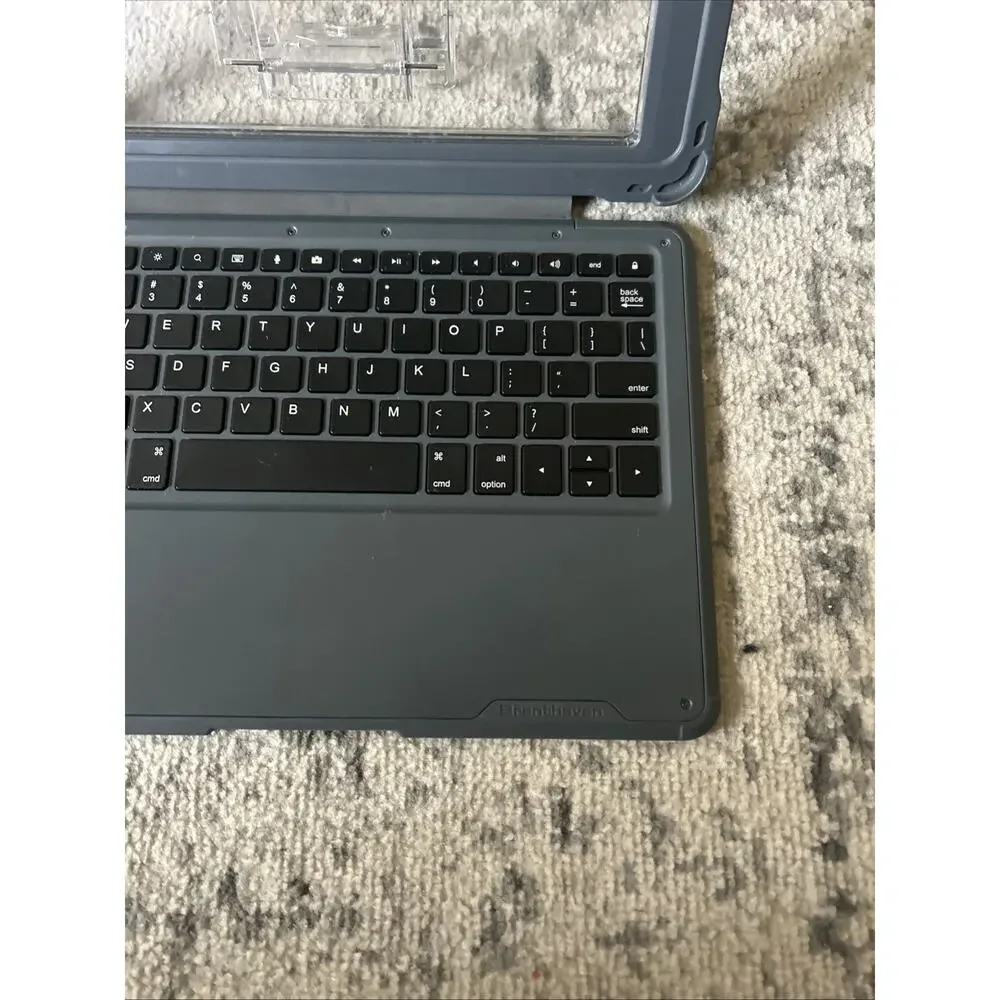 Brenthaven 1050 Edge Click-connect Keyboard Case Utilizes Ipad 7th/8th Gen Smart